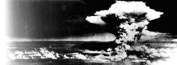The mushroom cloud, about an hour after the explosion, shot by US Army from the Seto Inland Sea, 80 km in distance